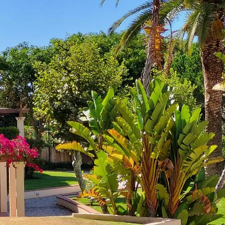 Daire Luxury Near Town & Marina *