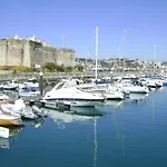 Luxury Near Town & Marina Cascais