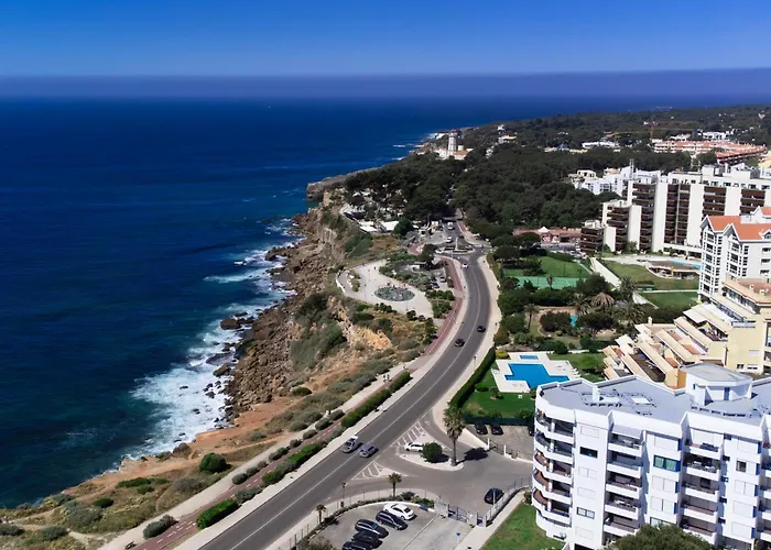 Luxury Near Town & Marina