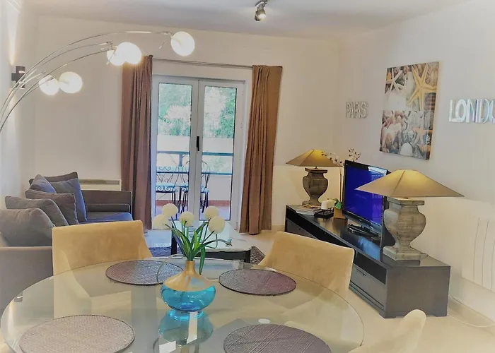 Luxury Near Town & Marina Apartmán