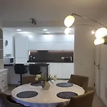 Luxury Near Town & Marina Cascais