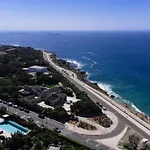 Apartment Luxury Near Town & Marina *