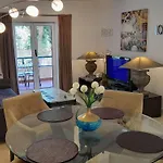 Apartment Luxury Near Town & Marina Cascais