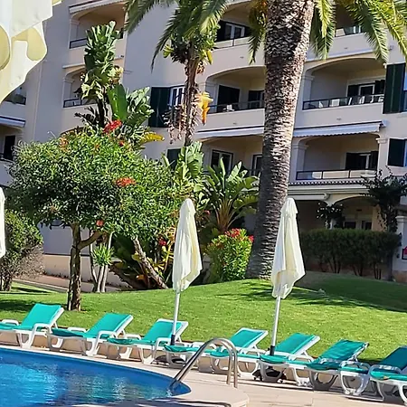 Luxury Near Town & Marina *