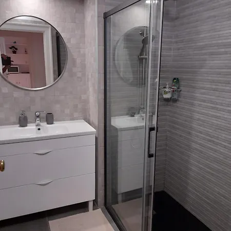 Luxury Near Town & Marina Daire Cascais