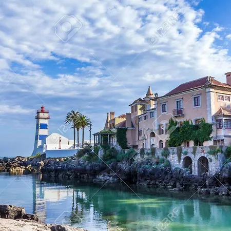 Daire Luxury Near Town & Marina